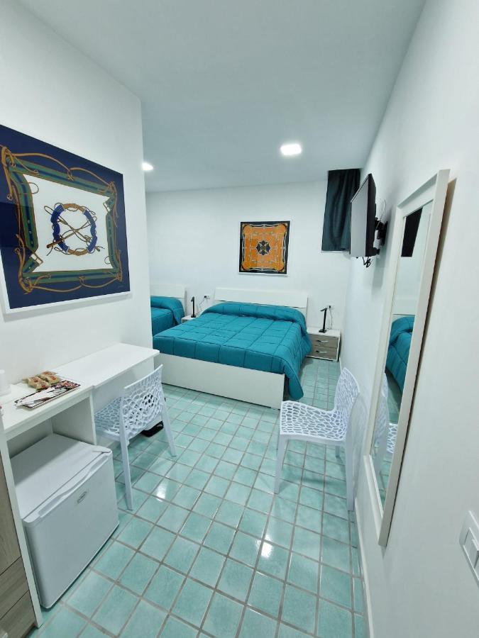 B&B Herculaneum Ruins Ercolano Bagian luar foto